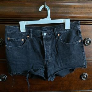 Levi’s Mid Rise 501